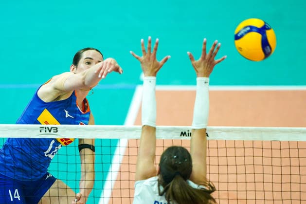 2026-05-22 Netherlands v Ukraine - Four Nations Cup APELDOORN, NETHERLANDS - MAY 22: Nicole Van de Vosse of The Netherlands during the Four Nations Cup match between Netherlands and Ukraine at Omnisport on May 22, 2026 in Apeldoorn, Netherlands. Apeldoorn Omnisport Netherlands Content not available for redistribution in The Netherlands directly or indirectly through any third parties. Copyright: xAndrexWeeningx