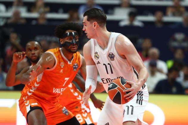 Valencia Basket v Real Madrid Euroleague Final Four Mario Hezonja of Real Madrid during the Euroleague match, Final Four Semifinal between Valencia Basket v Real Madrid played at ATHENS Telekom Center Athens Stadium on May 22nd 2026 in Athens Greece Athens Greece Basketball Copyright: xAgenciaxLOFx
