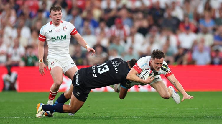 2026 European Rugby Challenge Cup Final, San Mames Stadium, Bilbao, Spain 22 5 2026 Montpellier Herault Rugby vs Ulster Ulster™s Michael Lowry tackled by Arthur Vincent of Montpellier Michael Lowry tackled by Arthur Vincent 22 5 2026  Copyright: x INPHO JamesxCrombiex PPI27291