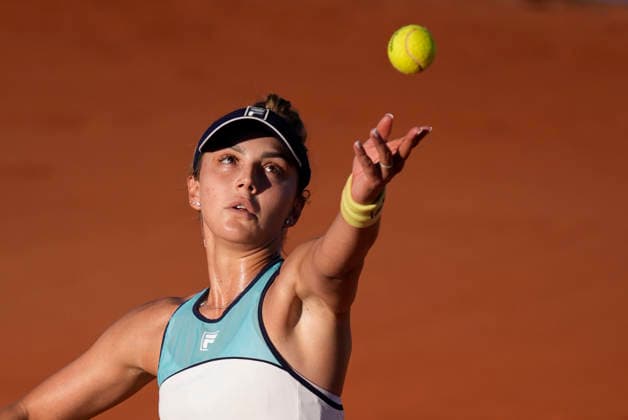 2026 WTA, Tennis Damen Strasbourg 500 - Semi Finals (Day 6) Mboko (CAN) V Cristain (ROU) (3rd Set) Jaqueline Cristian in action during the semifinal at the 2026 WTA Internationaux de Strasbourg Women s tennis tournament at the Tennis Club de Strasbourg in Strasbourg, France, on May 22, 2026. Strasbourg France  Copyright: xOwenxHammondx originalFilename:hammond-2026wtai260522_npWhm.jpg