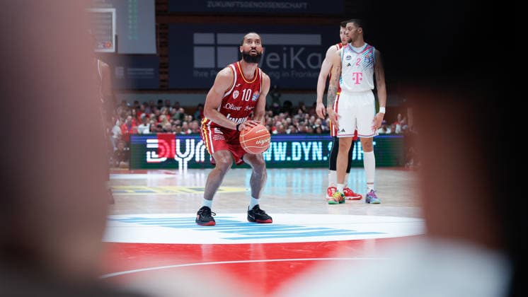 In the picture Davion Mintz Wuerzburg Baskets, 10 with the free throws 22 05 2026, Basketball, Fitness First Wuerzburg Baskets vs Telekom Baskets Bonn, easyCredit BBL Playoffs, 3 Quarterfinals, Germany, 97072, tectake Arena Wuerzburg, Copyright: HMBxMedia xJulienxBecker