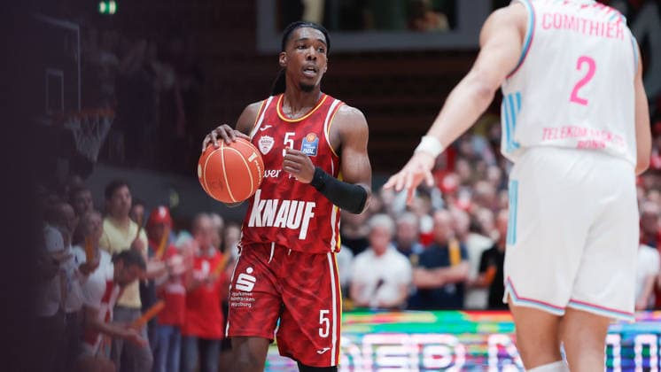 In the picture Marcus Carr Wuerzburg Baskets, 5 on the ball 22 05 2026, Basketball, Fitness First Wuerzburg Baskets vs Telekom Baskets Bonn, easyCredit BBL Playoffs, 3 Quarterfinals, Germany, 97072, tectake Arena Wuerzburg, Copyright: HMBxMedia xJulienxBecker