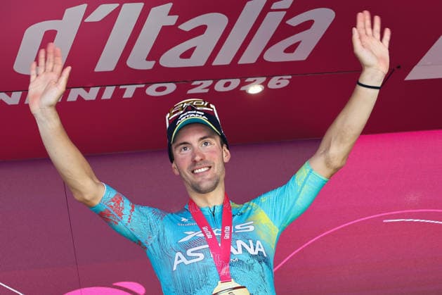 CYCLING - Giro d Italia - Stage 13 - Alessandria - Verbania Photo by IPA ABACAPRESS.COM84980307 - 222. BETTIOL Alberto ITA (XDS Astana Team) winner of the 13th stage of the 109th Giro d Italia 2026, Stage 13 from Alessandria to Verbania, on May 22, Verbania, Italy during Stage 13 - Alessandria - Verbania, Giro d Italia race in Verbania, Italy, May 22 2026 Verbania Italy  Copyright: xIPAxSport ABACAx
