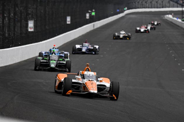 INDIANAPOLIS, IN - MAY 24: Christian Lundgaard (7) Velo Arrow McLaren Chevrolet drives into turn one during practice on NTT IndyCar, Indy Car, IRL, USA Series Miller Lite Carb Day on May 22, 2026, at the Indianapolis Motor Speedway in Indianapolis, Indiana. (Photo by Michael Allio Icon Sportswire) AUTO: MAY 22 NTT IndyCar Series Miller Lite Carb Day EDITORIAL USE ONLY Icon116260522023