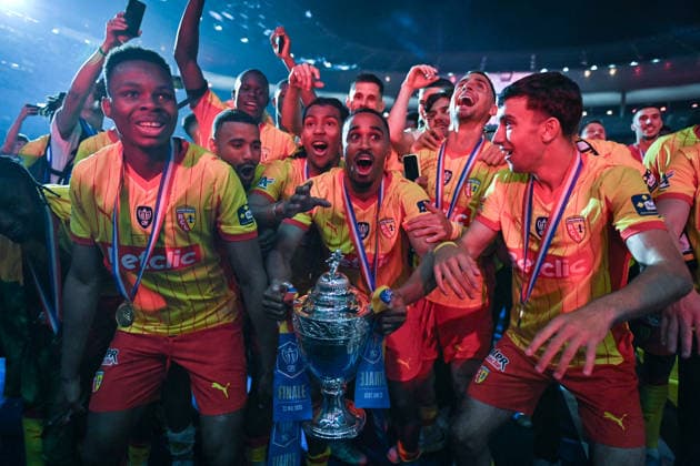 French Cup - RC Lens wins over OGC Nice FA RC Lens’ players celebrate their win over during OGC Nice after the French Cup final football match at the Stade de France in Paris on May 22, 2026. Photo by Firas Abdullah ABACAPRESS.COM Paris Ile-de-France France  Copyright: xAbdullahxFiras ABACAx
