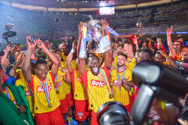 FOOTBALL : RC Lens vs OGC Nice - Coupe de France - Finale - 22 05 2026 Joie des joueurs du RC Lens cÃ lÃ brant leurs victoire en coupe de France Saint DenisFrance  Copyright: xBaptistexAutissierx