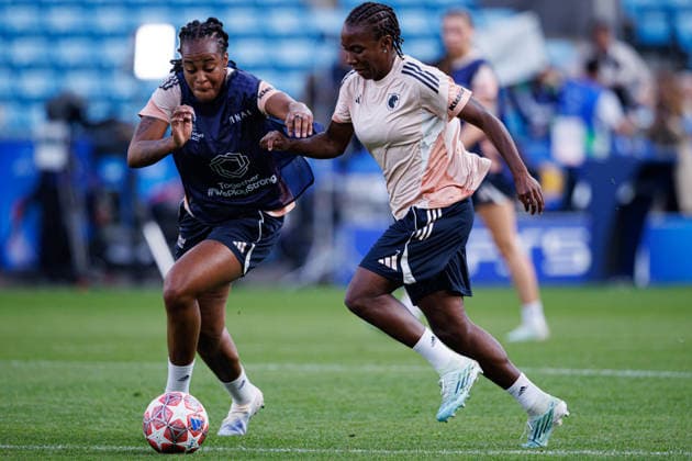 Marie-Antoinette Katoto and Vicki Becho seen during the OL Lyonnes Official Training Session before UEFA Womens Champions League 2026 final (Maciej Rogowski Ball Raw Images) Oslo Ullevaal Stadion Norway Copyright: xMaciejxRogowskix maciejrogowski_22_05_2026_lyoness-79