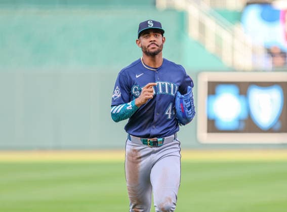 MAY 22, 2026: Seattle Mariners center fielder Julio RodroÂ­guez (44) comes off the field after the 2nd inning against the Kansas City Royals at Kauffman Stadium in Kansas City, MO. CSM Kansas City United States - ZUMAc04_ 20260522_zma_c04_064 Copyright: xRomanxPunox