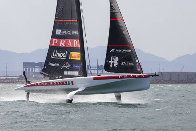 Louis Vuitton 38th America s Cup Preliminary Regatta Sardinia Luna Rossa 2 competes during the first day of the Louis Vuitton 38th America s Cup Preliminary Regatta Sardinia in Cagliari, Italy, on May 22, 2026. The preliminary regatta in Sardinia, part of the 38th America s Cup and sponsored by Louis Vuitton, provides teams with the first opportunity to test their skills as they prepare for the event in Naples in 2027. The races take place in the Gulf of Cagliari, featuring fully equalized AC40 one-design yachts capable of reaching speeds exceeding 40 knots. cagliari - Italy  Copyright: xMauroxUjettox originalFilename:ujetto-louisvui260522_np871.jpg