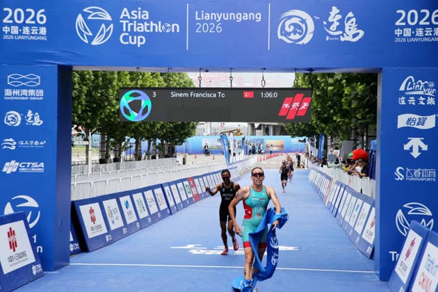 2026 Lianyungang Triathlon Asian Cup Martina Ayu Pratiwi from Indonesia crossed the finish line of the 2026 Lianyungang Triathlon Asian Cup in Lianyungang, Jiangsu Province, China on May 23, 2026. Lianyungang Jiangsu China  Copyright: xCFOTOx i1779547964959