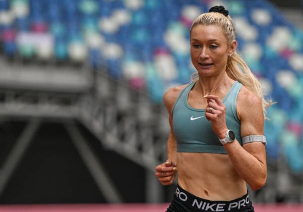 Wanda Diamond League Xiamen 2026 - Training Session XIAMEN, CHINA - MAY 22: Australian Olympic middle-distance medal winner Jessica Hull warms up during a track training session on the eve of the Xiamen Diamond League, the second leg of the 2026 Wanda Diamond League circuit, at the Xiamen Egret Stadium in Xiamen, Fujian province, China, on May 22, 2026. Xiamen China  Copyright: xArturxWidakx originalFilename:widak-wandadia260522_npW9m.jpg