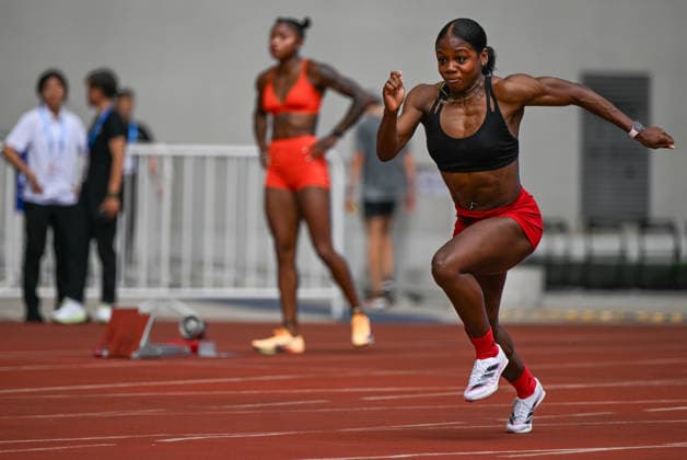 Wanda Diamond League Xiamen 2026 - Training Session XIAMEN, CHINA - MAY 22: Jamaican Olympic hurdles medalist Megan Simmonds accelerates out of the blocks during a track training session on the eve of the Xiamen Diamond League, the second leg of the 2026 Wanda Diamond League circuit, at the Xiamen Egret Stadium in Xiamen, Fujian province, China, on May 22, 2026. Xiamen China  Copyright: xArturxWidakx originalFilename:widak-wandadia260522_npZKS.jpg