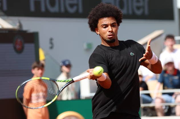 ROLAND GARROS 2026 Thierry Larret MAXPPP - PARIS (75) 23 05 2026 Thierry Larret Maxppp. Tennis. Roland Garros 2026. Internationaux de France de tennis. Stade Roland Garros, Paris (75). Le 23 mai 2024. JournÃ e Yannick NOAH. Entrainement Arthur FILS (FRA) sur le court Philippe Chatrier. Roland Garros 2026. French Open tennis tournament. Roland Garros Stadium, Paris (75) PARIS (75) STADE ROLAND GARROS PARIS ILE DE FRANCE FRANCE  Copyright: xMAXPPPxThierryxLarretx TLR202605234352 TLR202605234352