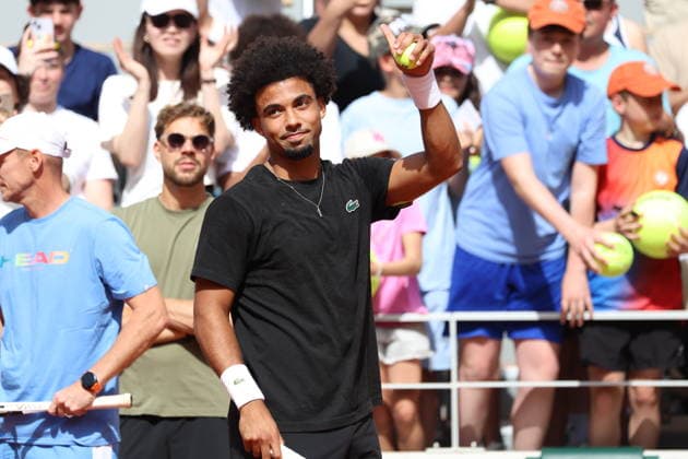 ROLAND GARROS 2026 Thierry Larret MAXPPP - PARIS (75) 23 05 2026 Thierry Larret Maxppp. Tennis. Roland Garros 2026. Internationaux de France de tennis. Stade Roland Garros, Paris (75). Le 23 mai 2024. JournÃ e Yannick NOAH. Entrainement Arthur FILS (FRA) sur le court Philippe Chatrier. Roland Garros 2026. French Open tennis tournament. Roland Garros Stadium, Paris (75) PARIS (75) STADE ROLAND GARROS PARIS ILE DE FRANCE FRANCE  Copyright: xMAXPPPxThierryxLarretx TLR202605234355 TLR202605234355