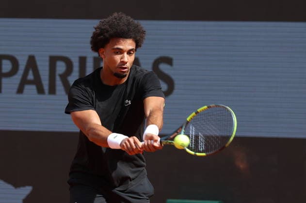 ROLAND GARROS 2026 Thierry Larret MAXPPP - PARIS (75) 23 05 2026 Thierry Larret Maxppp. Tennis. Roland Garros 2026. Internationaux de France de tennis. Stade Roland Garros, Paris (75). Le 23 mai 2024. JournÃ e Yannick NOAH. Entrainement Arthur FILS (FRA) sur le court Philippe Chatrier. Roland Garros 2026. French Open tennis tournament. Roland Garros Stadium, Paris (75) PARIS (75) STADE ROLAND GARROS PARIS ILE DE FRANCE FRANCE  Copyright: xMAXPPPxThierryxLarretx TLR202605234354 TLR202605234354