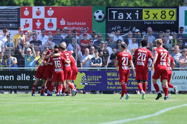 Soccer I Men I Season 2025 2026 I SHFV Lotto Cup I Final I SV Todesfelde 1 FC Phönix Lübeck I 23 05 2026 1 FC Phönix Lübeck celebrates Jonathan Stövers early opening goal 10, 1 FC Phönix Lübeck Todesfelde Joda Sportpark Schleswig Holstein Germany Copyright: xLobeca FabianxLamprechtx