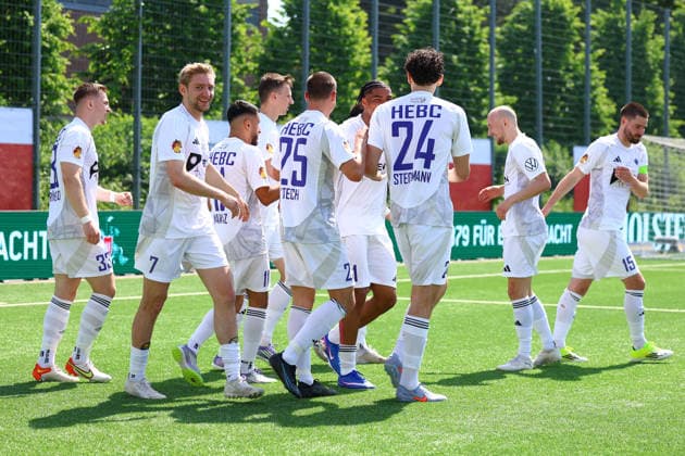 24 Julius Stegemann HEBC celebrates his goal for 0 1 with his teammates Football I Mens I Lotto Cup I 2025 2026 season I Final I SC Vorwärts Wacker04 Billstedt HEBC I 23 05 2026 I Hoheluft stadium