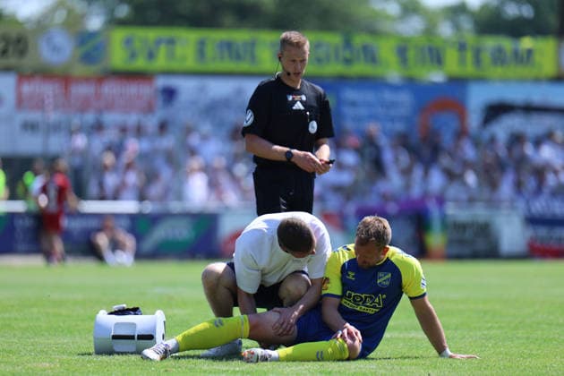 Soccer I Men I Season 2025 2026 I SHFV Lotto Cup I Final I SV Todesfelde 1 FC Phönix Lübeck I 23 05 2026 Christian Rave 13, SV Todesfelde lies injured on the ground Todesfelde Joda Sportpark Schleswig Holstein Germany Copyright: xLobeca FabianxLamprechtx