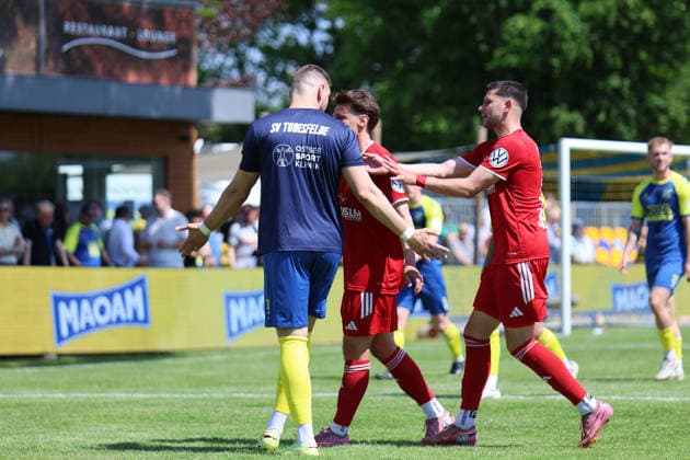 Soccer I Men I Season 2025 2026 I SHFV Lotto Cup I Final I SV Todesfelde 1 FC Phönix Lübeck I 23 05 2026 f l Morten Liebert 11, SV Todesfelde , Jonathan Stöver 10, 1 FC Phönix Lübeck , Stylianos Kokovas 19, 1 FC Phönix Lübeck Todesfelde Joda Sportpark Schleswig Holstein Germany Copyright: xLobeca FabianxLamprechtx