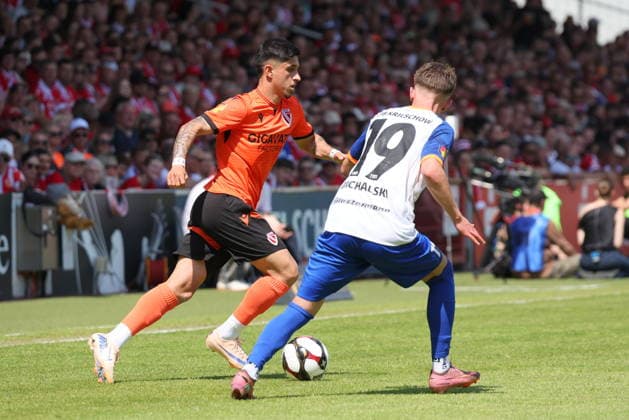 19 Jannis Boziaris Energie Cottbus, l , 19 Toby Michalski Krieschow Football Landespokal Brandenburgt 2025 2026 Final FC Energie Cottbus VfB Krieschow 1921