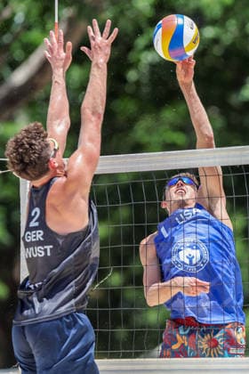 (260523) -- LAGUNA PROVINCE, May 23, 2026 -- Timothy Brewster (R) of the United States competes against Lui Wust of Germany during the men s round of 16 match between Maximillian Just Lui Wust of Germany and Timothy Brewster Logan Webber of the United States at the Volleyball World Beach Pro Tour Challenge in Laguna Province, the Philippines, May 23, 2026. ) (SP)PHILIPPINES-LAGUNA PROVINCE-VOLLEYBALL-WORLD BEACH PRO TOUR CHALLENGE RouellexUmali 