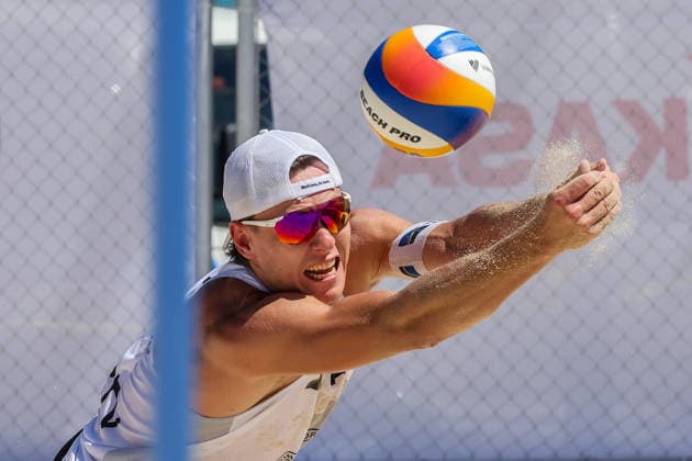 (260523) -- LAGUNA PROVINCE, May 23, 2026 -- Laurenc Grossig of Austria competes during the men s round of 16 match between Paul Pascariuc Alexander Horst of Austria and Julian Horl Laurenc Grossig of Austria at the Volleyball World Beach Pro Tour Challenge in Laguna Province, the Philippines, May 23, 2026. ) (SP)PHILIPPINES-LAGUNA PROVINCE-VOLLEYBALL-WORLD BEACH PRO TOUR CHALLENGE RouellexUmali 