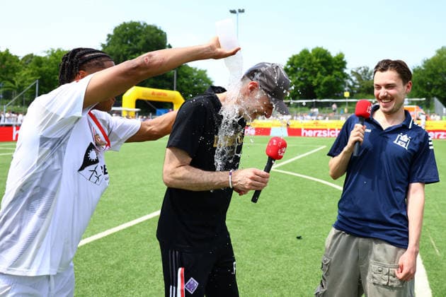 31 Michele Scalzi HEBC misses Philipp Obloch coach, HEBC a shower Football I Men I Lotto Cup I Season 2025 2026 I Final I SC Vorwärts Wacker04 Billstedt HEBC I 23 05 2026 I Stadion Hoheluft