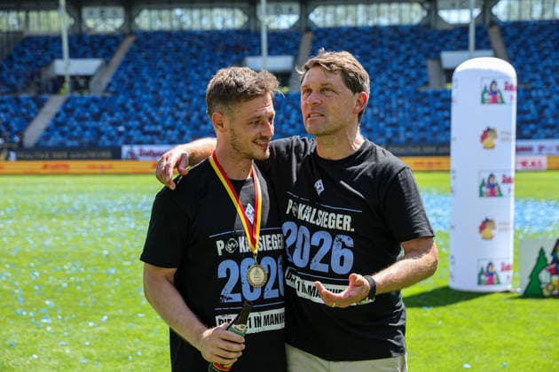 Luc Holtz SV Waldhof Mannheim, coach with athletics trainer Was this his last season at the BfV Cup Final VfR Mannheim SV Waldhof Mannheim 07 on 23 05 26 at Carl Benz Stadium, Mannheim xamx Photo Alfio Marino Copyright: