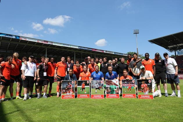 Energie team photo with the departing players Football State Cup Brandenburg 2025 2026 Final FC Energie Cottbus VfB Krieschow 1921