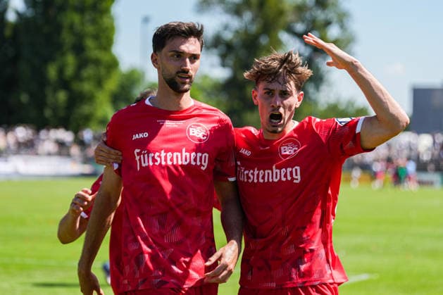 SBFV Rothaus Pokal, Bahlinger SC vs FC 08 Villingen, 23 05 2026 Goal celebration for 1 0 by Elvir Zukaj Bahlinger SC, 4 SBFV Rothaus Pokal, Bahlinger SC vs FC 08 Villingen, Karl Heitz Stadion Offenburg, 23 05 2026 Copyright: xBEAUTIFULxSPORTS Boscox