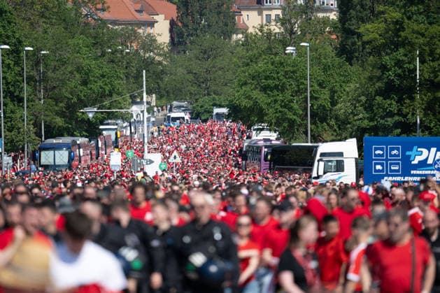 FC Bayern Muenchen fans on the way to the stadium, fan march, fans crowds GER, FC Bayern Muenchen vs VfB Stuttgart, football, men, DFB Pokal, final, season 2025 2026, 23 05 2026, DFL DFB REGULATES PROHIBIT ANY USE OF PHOTOGRAPHS AS IMAGE SEQUENCES AND OR QUASI VIDEO, GER, FC Bayern Muenchen vs VfB Stuttgart, Football, Men, DFB Cup, Final, Season 2025 2026, 23 05 2026 Berlin Copyright: xEibner-Pressefoto WolfgangxFrankx EP_WFK