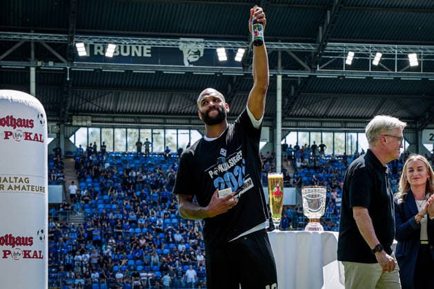 Germany Soccer bfv Rothaus Pokal 2025 2026 , Final VfR Mannheim vs SV Waldhof Mannheim Carl Benz Stadion Mannheim Terrence Boyd SV Waldhof Mannheim, 13 Gestures, gestures, joy, emotions Copyright: xBennetxLongx