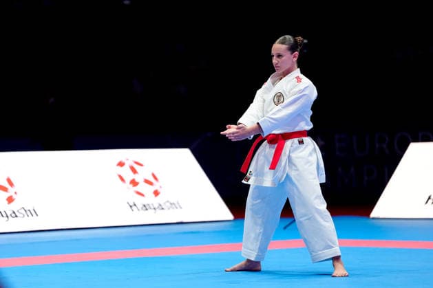 Germany EKF Karate European Championship Seniors 2026 Eissporthalle, Frankfurt Lehner Tamara AUT, Red during the bronze medal round in the Female Kata category against Cruz Ana POR, Blue Frankfurt am Main Eissporthalle Frankfurt Hessen Germany Copyright: xKjetilxWaberx