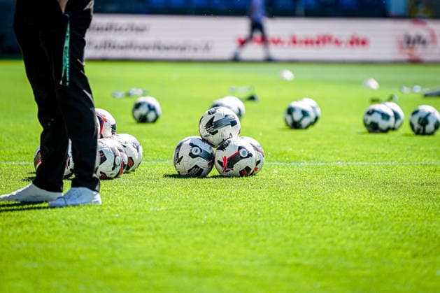 Germany Soccer bfv Rothaus Pokal 2025 2026 , Final VfR Mannheim vs SV Waldhof Mannheim Carl Benz Stadion Mannheim Balls, Ball, Lawn Copyright: xBennetxLongx