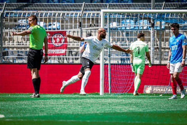 Germany Soccer bfv Rothaus Pokal 2025 2026 , Final VfR Mannheim vs SV Waldhof Mannheim Carl Benz Stadion Mannheim Terrence Boyd SV Waldhof Mannheim, 13 goal celebration, goal, joy, emotions, gesture, gesture, facial expression, facial expression Copyright: xBennetxLongx