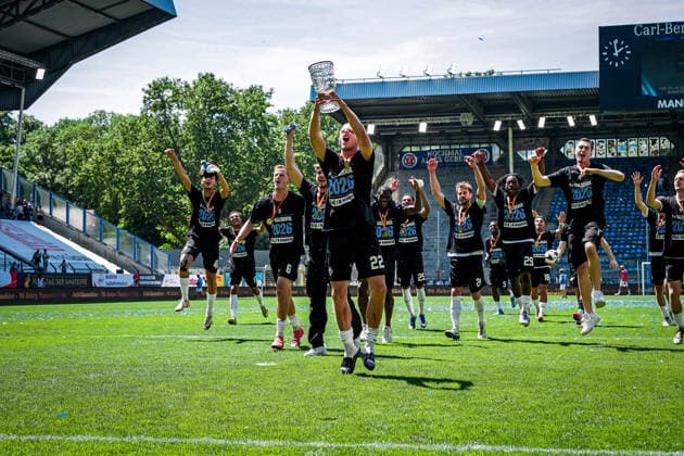 Germany Soccer bfv Rothaus Pokal 2025 2026 , Final VfR Mannheim vs SV Waldhof Mannheim Carl Benz Stadion Mannheim Team, Players, Cheers, Joy, Emotions, Cup Copyright: xBennetxLongx