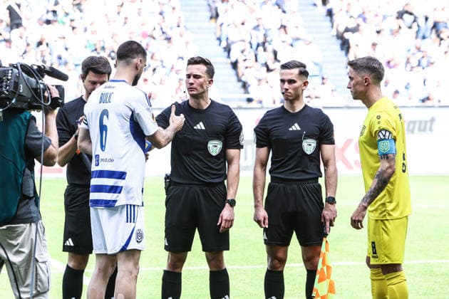 sports, soccer, FVN Niederrheinpokal season 2025 2026 final SC St Tönos 11 20 vs MSV Duisburg 16 05 2026, schauinsland reisen arena side selection before the Spoiel Duisburg schauinsland reisen arena Nordrhein Westfalen Germany