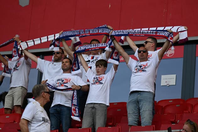 23 05 2026, xpsx, Football final Hessenpokal, SG Barockstadt Fulda Lehnerz SV Wehen Wiesbaden v l Fans, spectators, flags, jerseys, emotions DFL DFB REGULATIONS PROHIBIT ANY USE OF PHOTOGRAPHS as IMAGE SEQUENCES and or QUASI VIDEO Offenbach