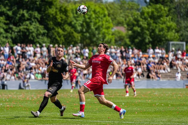 SBFV Rothaus Pokal, Bahlinger SC vs FC 08 Villingen, 23 05 2026 duel between Georgios Pintidis FC 08 Villingen, 6 and Marco Rienhardt Bahlinger SC, 33 SBFV Rothaus Pokal, Bahlinger SC vs FC 08 Villingen, Karl Heitz Stadion Offenburg, 23 05 2026 Copyright: xBEAUTIFULxSPORTS Boscox
