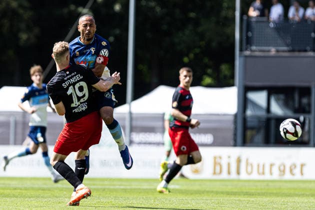 Sport Bilder des Tages Finaltag der Amateure 2026: SC Fortuna Köln - FC Viktoria Köln; Sportpark Höhenberg, Köln; 23.05.2026 Meiko Sponsel (FC Viktoria Köln, 19), Robin Afamefuna (SC Fortuna Köln, 22) Finaltag der Amateure 2026: SC Fortuna Köln - FC Viktoria Köln; Sportpark Höhenberg, Köln; 23.05.2026 *** Final day of the amateurs 2026 SC Fortuna Köln FC Viktoria Köln Sportpark Höhenberg, Cologne 23 05 2026 Meiko Sponsel FC Viktoria Köln, 19 , Robin Afamefuna SC Fortuna Köln, 22 Final day of the amateurs 2026 SC Fortuna Köln FC Viktoria Köln Sportpark Höhenberg, Cologne 23 05 2026 Copyright: xBEAUTIFULxSPORTS Buriakovx