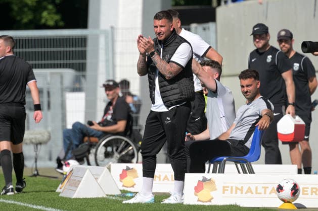 Pascal Reinhardt SG Sonnenhof Grossaspach, Coach SV Stuttgarter Kickers vs SG Sonnenhof Grossaspach, Football, Men, DB Regio wfv Cup Final, Season 2025 2026, 23 05 2026 SV Stuttgarter Kickers vs SG Sonnenhof Grossaspach, Football, Men, DB Regio wfv Cup Final, Season 2025 2026, 23 05 2026 Stuttgart Copyright: xEibner-Pressefoto TobiasxBaurx EP_TBR