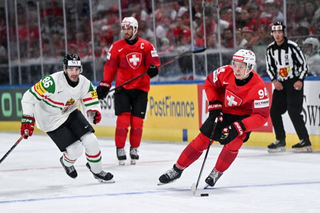 ZURICH, SWITZERLAND MAY 23 Attilio Biasca of Switzerland in action during the 2026 IIHF Ice Hockey World Championship Switzerland game between Switzerland and Hungary at Swiss Life Arena on May 23, 2026 in Zurich, Zurich Zurich Swiss Life Arena Zurich Switzerland Copyright: xJustPictures.ch AndreaxBrancax jp-en-EuSpIm-JP7_ANB_Sui_Hung_23052026_2918