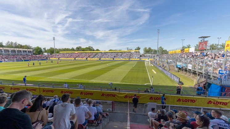 v l n r Full house at the Bavarian Toto Cup final between FC Würzburger Kickers and TSV 1860 Munich at Stadion am Dallenberg, Würzburg, Germany, on May 23, 2026 Copyright: HMBxMedia xHeikoxBecker