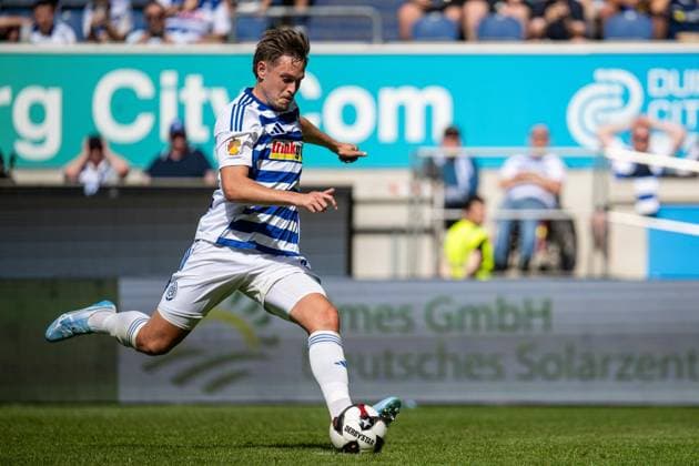 Lower Rhine Cup Final MSV Duisburg SC St Tönis FOR EDITORIAL PURPOSES ONLY p Football Lower Rhine Cup Final MSV Duisburg SC St Tönis on 23 05 26 in the Schauinsland Reisen Arena in Duisburg Aljaz Casar Duisburg Duisburg Duisburg Copyright JakobxKlos Copyright: JakobxKlos doc85z06gs4ul3vfp15qsq ,EDITORIAL USE ONLY Copyright: JakobxKlos