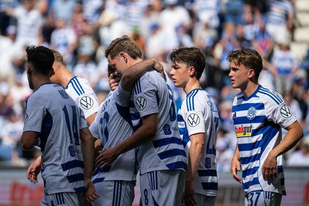 Lower Rhine Cup Final MSV Duisburg SC St Tönis FOR EDITORIAL PURPOSES ONLY p Soccer Lower Rhine Cup Final MSV Duisburg SC St Tönis on 23 05 26 at the Schauinsland Reisen Arena in Duisburg Goal celebration to 2 0 by Aljaz Casar Duisburg Duisburg Copyright JakobxKlos Copyright: JakobxKlos doc85z06hbtv9v1132jqqpa ,EDITORIAL USE ONLY Copyright: JakobxKlos