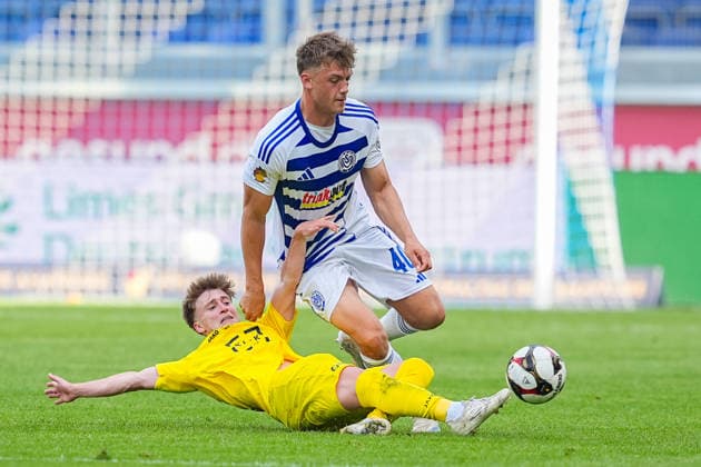 23 05 2026, xydrx, men, soccer, amateur final day, Niederrheinpokal final, SC St Tönis 11 20 MSV Duisburg, season 2025 2026, Schauinsland Reisen Arena Luca Esposito SC St Tönis, 6 in duel against Ben Schlicke MSV Duisburg, 40 Copyright: HMBxMedia YannisxDreimann