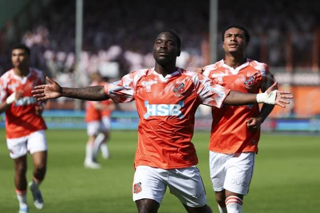 VOLENDAM - Yannick Leliendal of FC Volendam celebrates the 1-2 during the promotion relegation play-off final match between FC Volendam and Willem II at the Kras Stadium on May 23, 2026, in Volendam, the Netherlands. SONNY LENSEN ANP Play-offs Promotion Relegation - FINAL 2025-2026 xVIxANPxSportx xxANPxIVx 559138163 originalFilename: 559138163.jpg