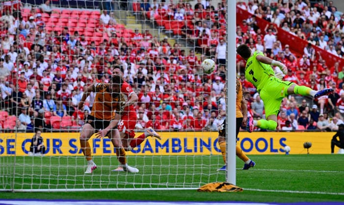 Hull City v Middlesbrough, London, UK - 23 May 2026 Ivor Pandur goalkeeper of Hull City makes a save during the Sky Bet Championship Playoff Final match between Hull City and Middlesbrough on 23 May 2026 at Wembley Stadium, London. - London Wembley Stadium London GBR Copyright: xAlanxStanford PPAUKx PPA-277022