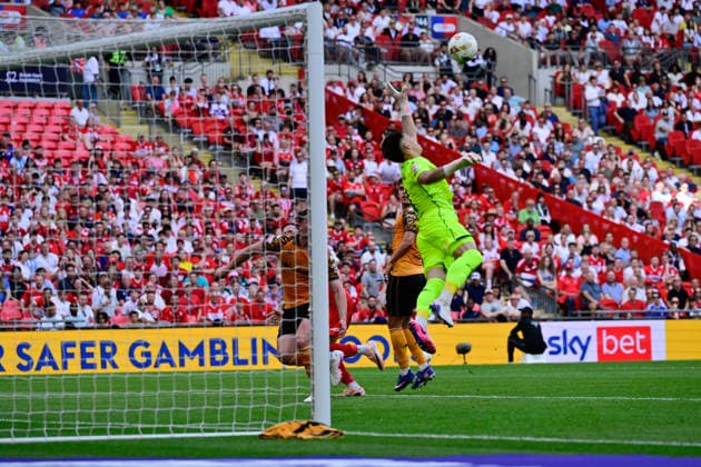 Hull City v Middlesbrough, London, UK - 23 May 2026 Ivor Pandur goalkeeper of Hull City makes a save during the Sky Bet Championship Playoff Final match between Hull City and Middlesbrough on 23 May 2026 at Wembley Stadium, London. - London Wembley Stadium London GBR Copyright: xAlanxStanford PPAUKx PPA-277021