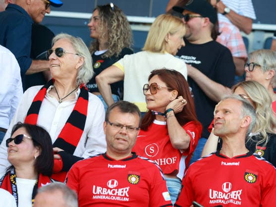 23 05 26 wfv cup final 2026 Stuttgarter Kickers SG Sonnenhof Großaspach Germany, Stuttgart, 23 05 2026, Football, Season 2025 2026, Final day of the amateurs, DB Regio wfv cup final 2026, Stuttgarter Kickers SG Sonnenhof Großaspach Uli Ferber with wife Andrea Berg